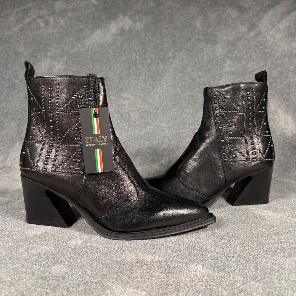 Emanuele Crasto Ankle Boots Heeled Black Leather Studded Pointed US 7.5 Italy